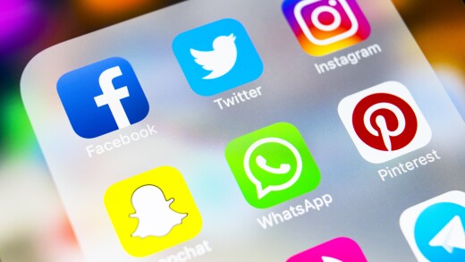 Social media Facebook INstagram Twitter Snapchat