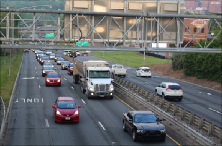 DI-HighwayTraffic_08222017