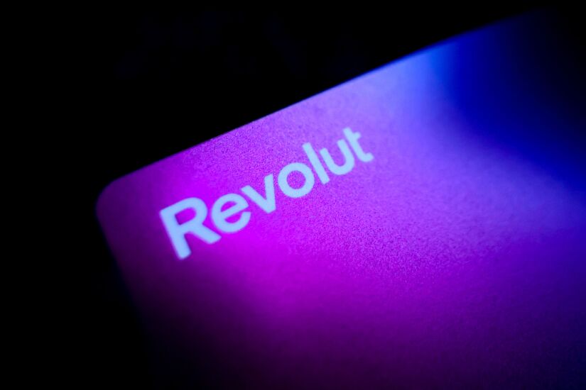 Revolut1220