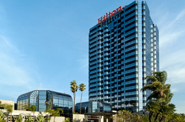hilton-exterior316-vrx09-hi.jpg