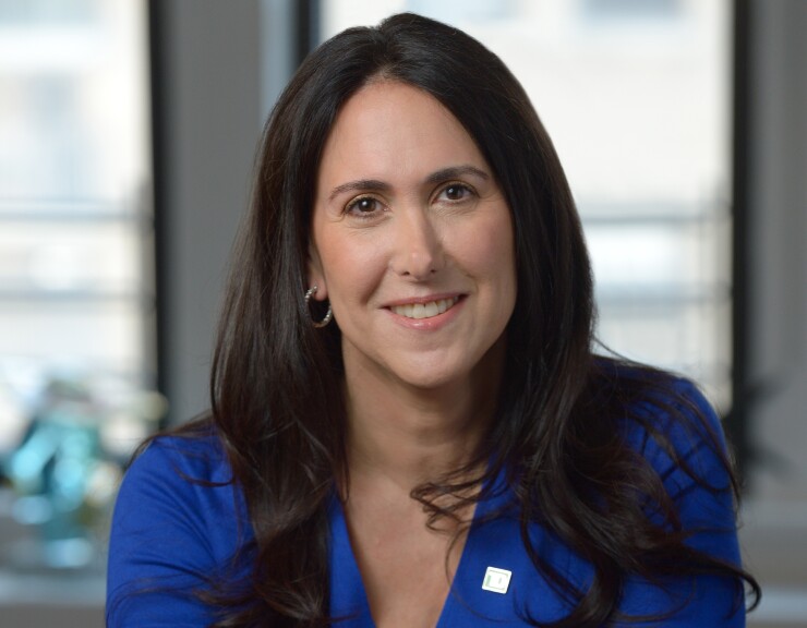 wibwatch21-maria-willner-cardshowcrop