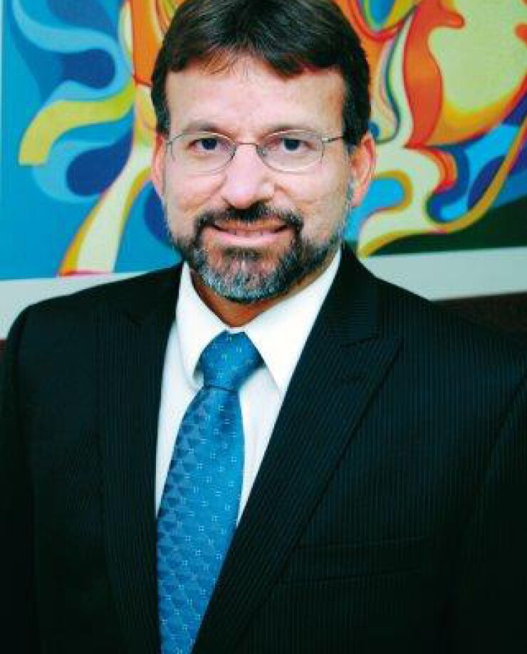 Vicente Feliciano, Advantage Business Consulting