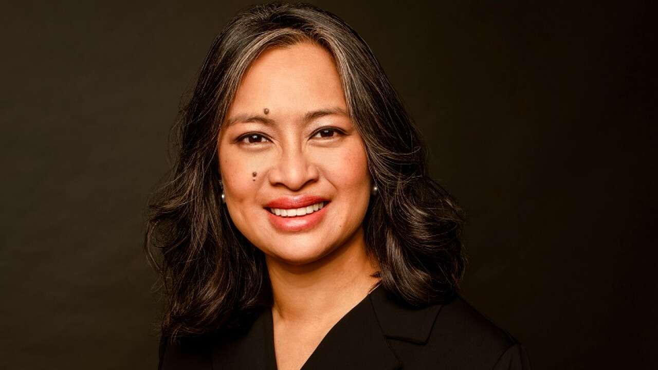Sandra Ho, Wells Fargo