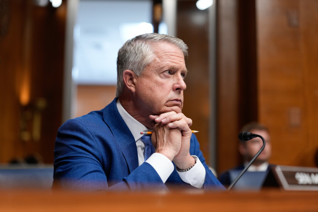 Photograph accompanying Kansas bankers pay to attack Republican Sen. Roger Marshall over swipe fees