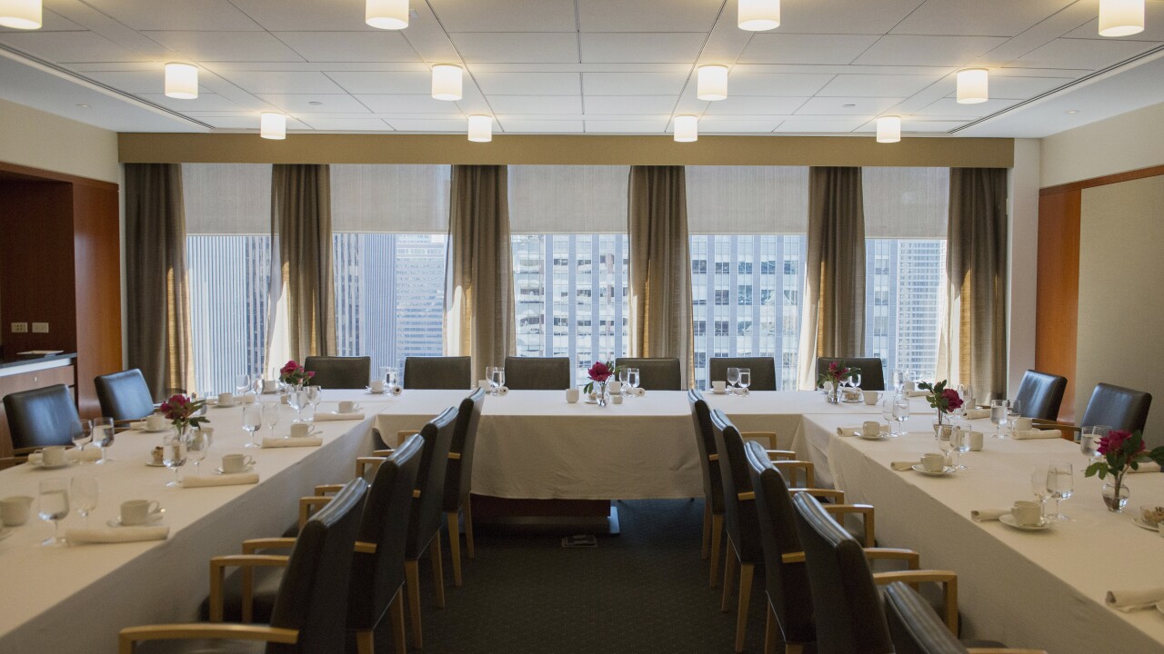 SmallMeeting-bloomberg.jpg