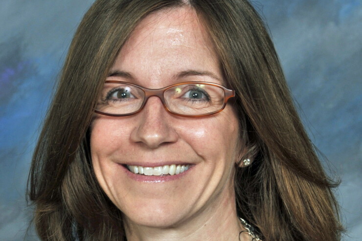 Lisa Washburn, Municipal Market Analytics