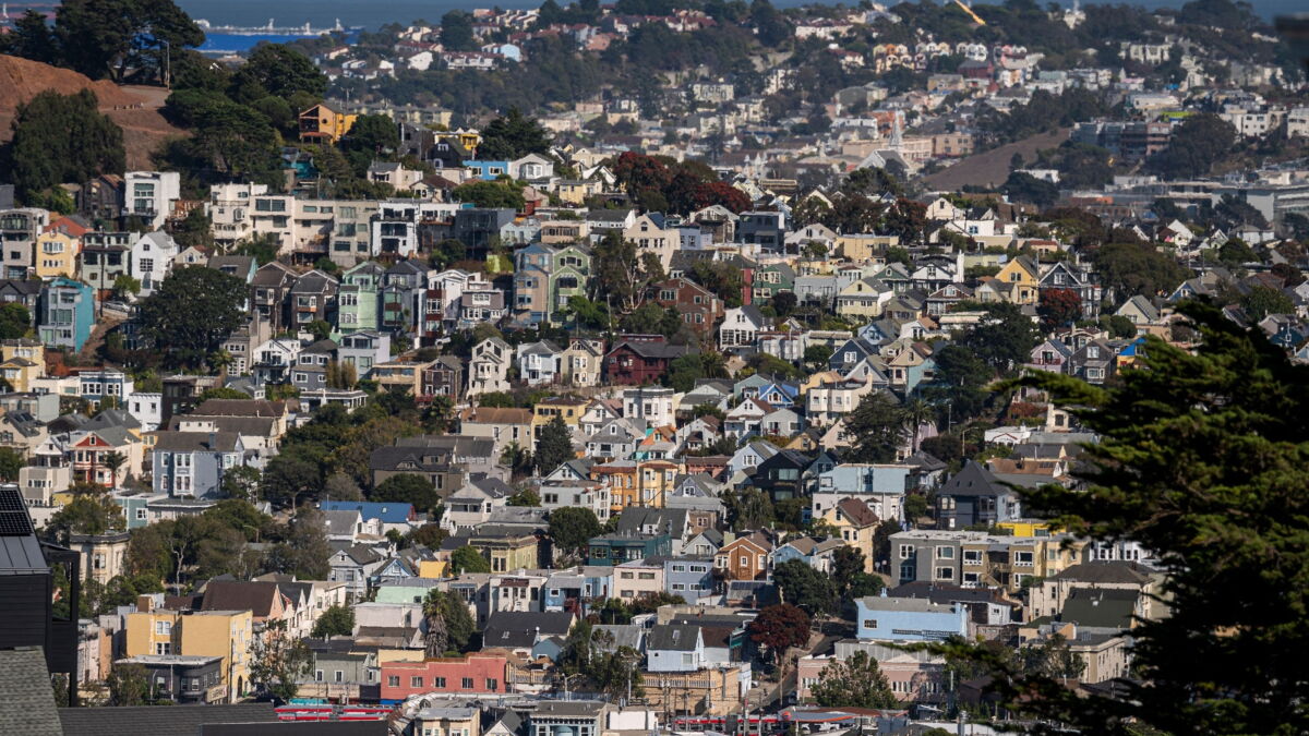 Most potential home buyers are waiting for rates to fall - Vimarsana News