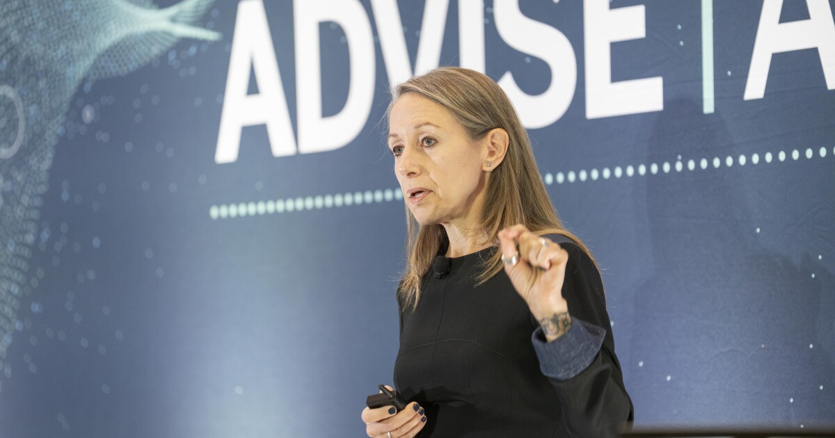 How advisors can use AI agents to deepen client ties How advisors can use AI agents to deepen client ties