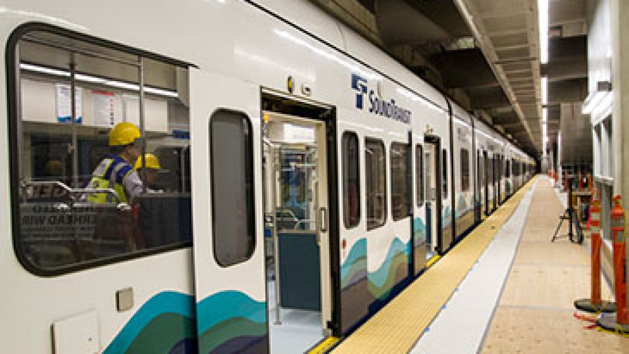 transit-car-courtesy-sound-transit-357.jpg