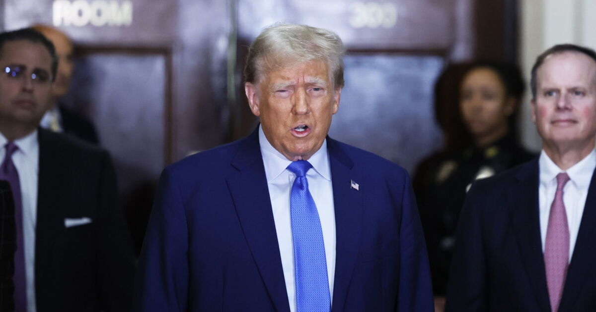 With Trump in court, former advisors are quietly drafting his economic and tax policy With Trump in court, former advisors are quietly drafting his economic and tax policy