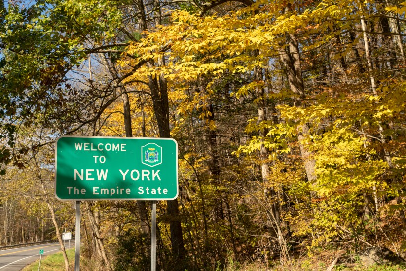 Welcome to New York Road Sign