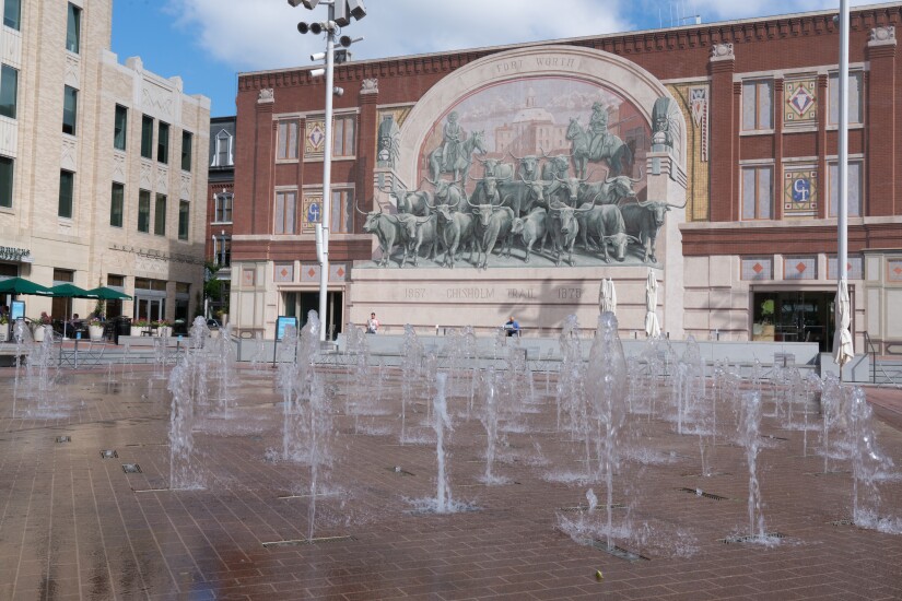 NMN060518-ftworth.jpg