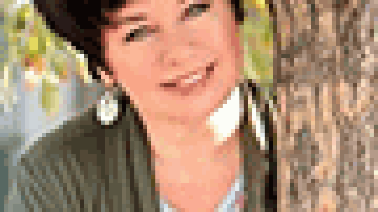 mona-joseph-90.gif