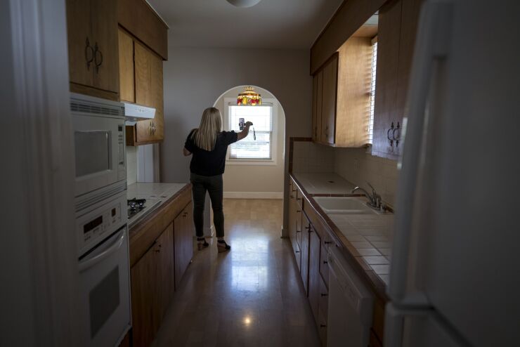 Virtual Home Tours As U.S. Pending Home Sales Post Record Gain