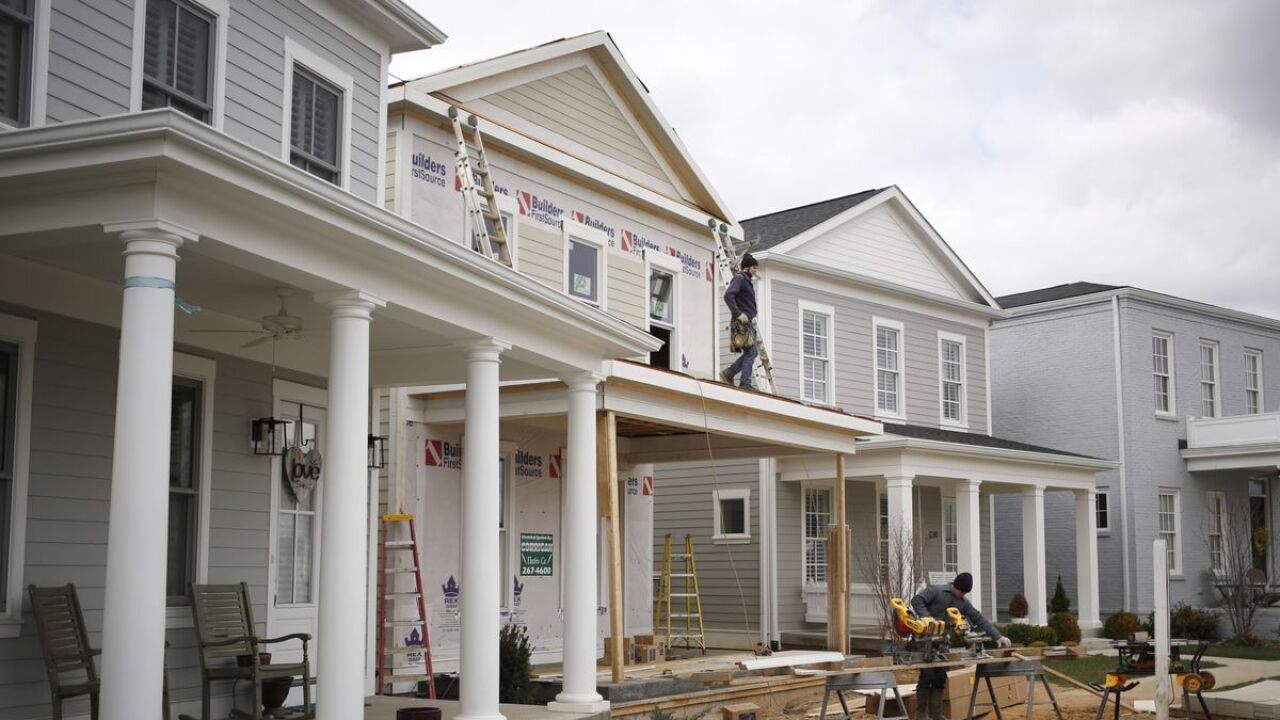 Homebuilder sentiment declines