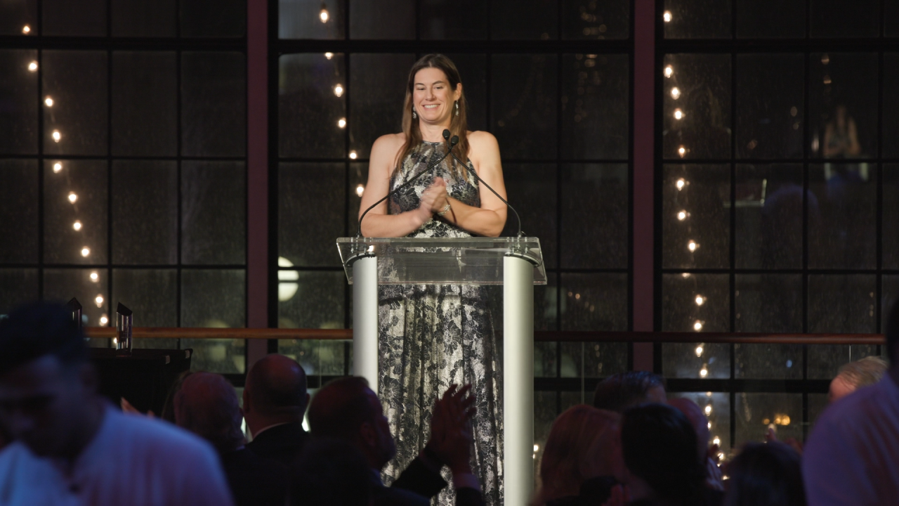 Allison Swisher accepts the Midwest Deal of the Year