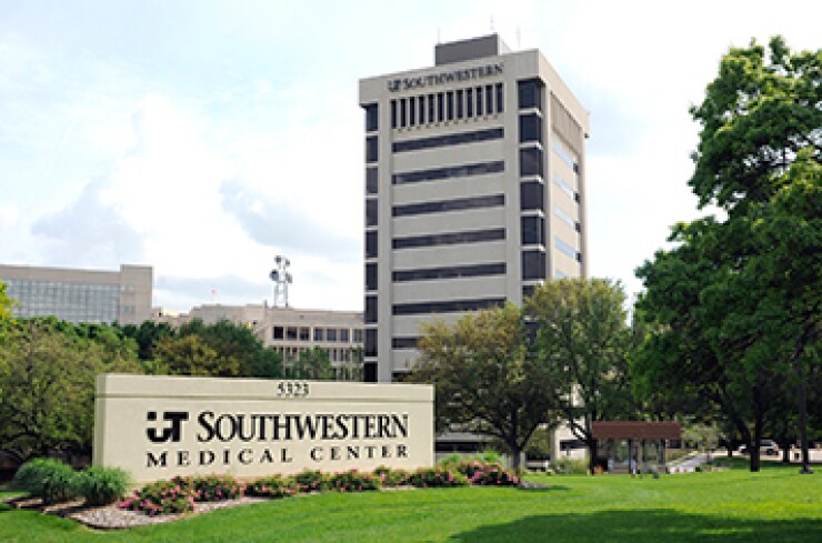 2012-utsw-main-entrance.jpg