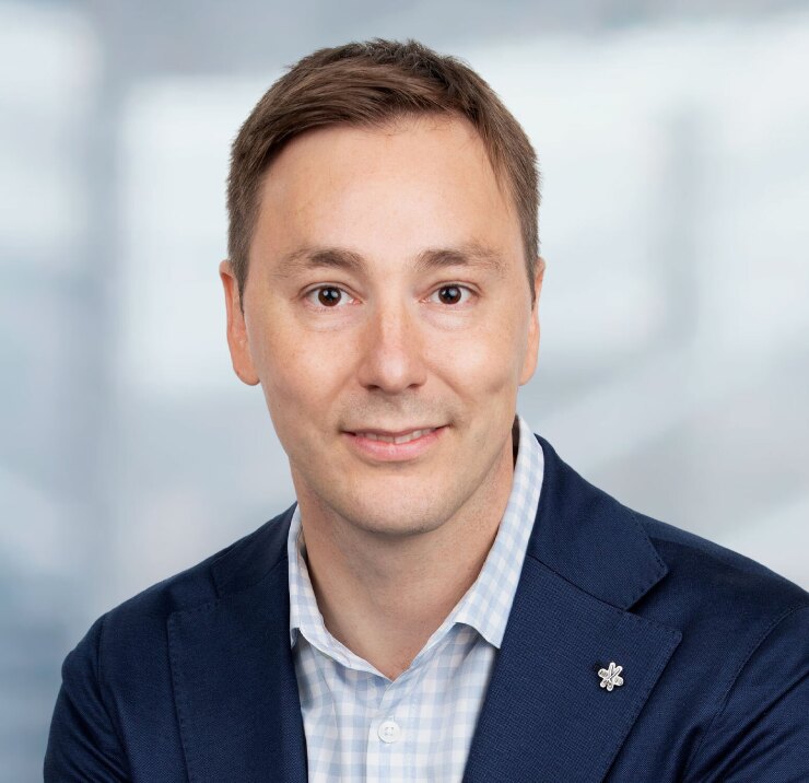 Andie Dovgan of Creatio poses for a headshot.