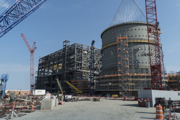 South-carolina-summer-nuclear-plant-work-060917