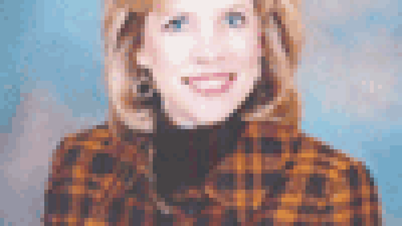laura-jackson-100.gif