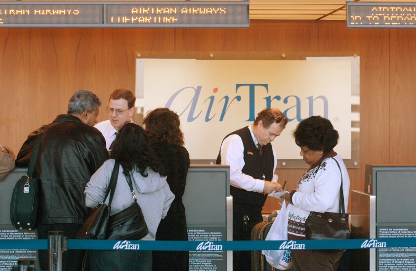 10 airtrans M.jpg