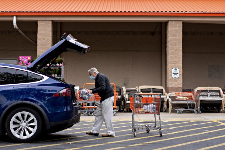 home-depot-shopper-masked.jpg