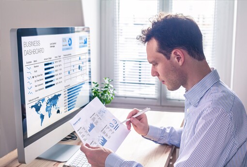 Data-reporting-analyst.jpg