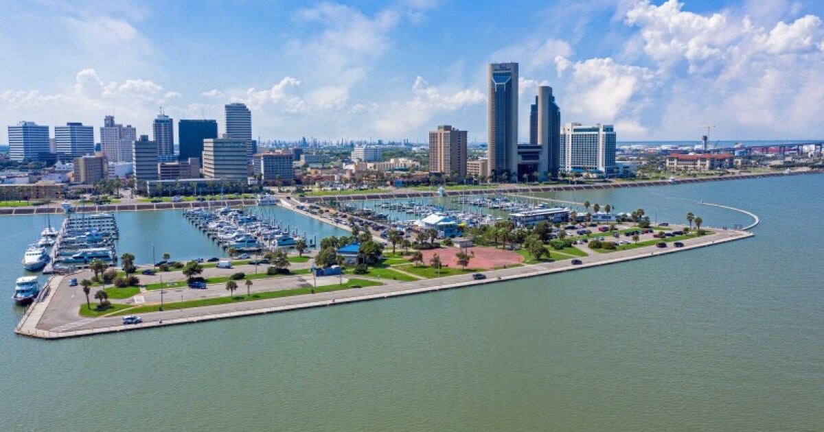 Corpus Christi sinks bond-financed desalination project Corpus Christi sinks bond-financed desalination project