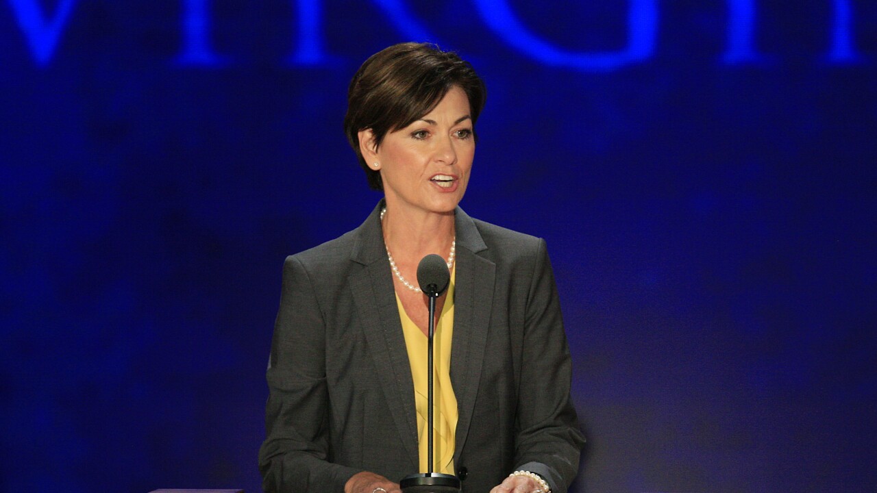 reynolds-kim-iowa-bl-20120828