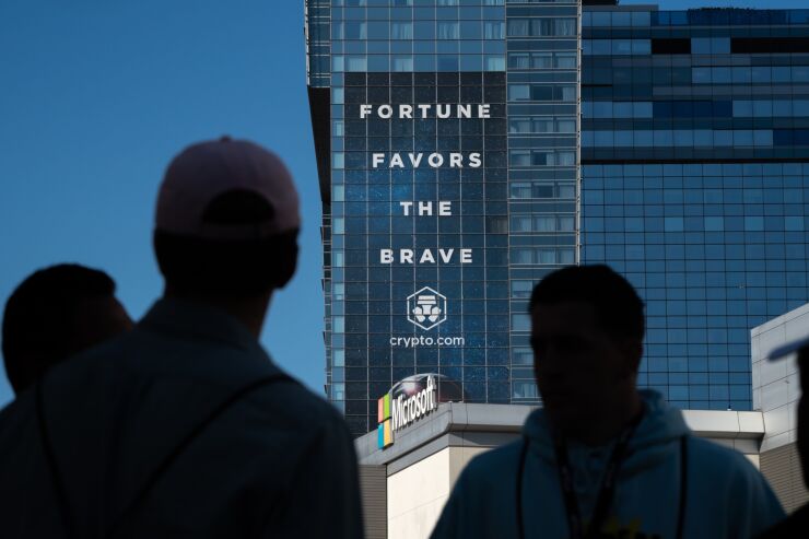 cryptocom-sign.jpg