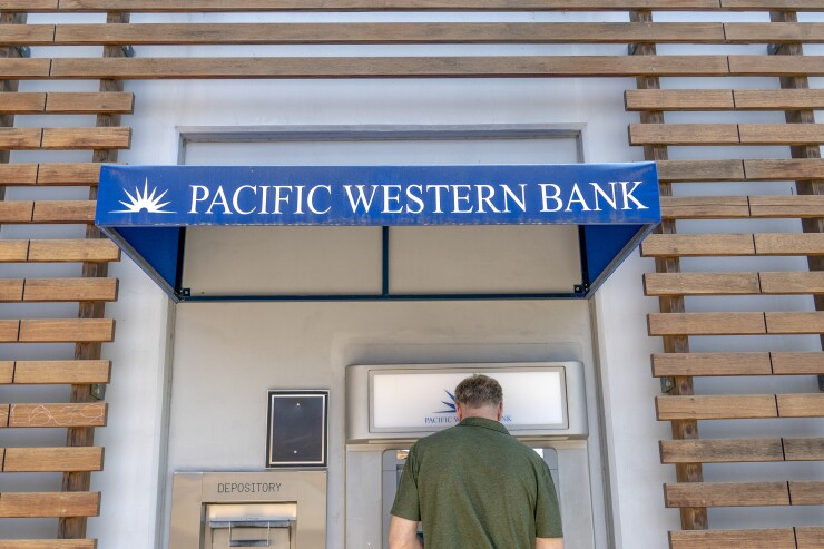 PacWest Bank Branches Ahead Of Earnings Figures