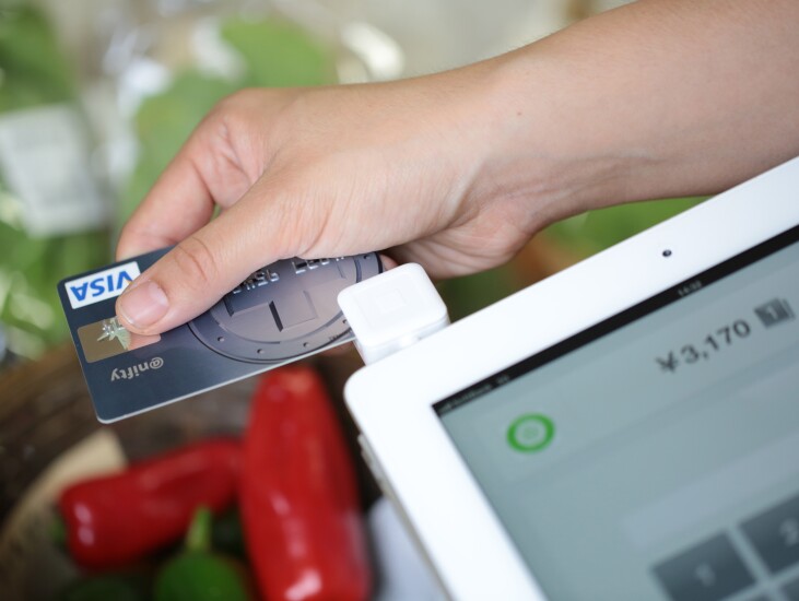 square reader with Visa card