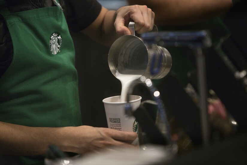 Starbucks.Bloomberg.jpg