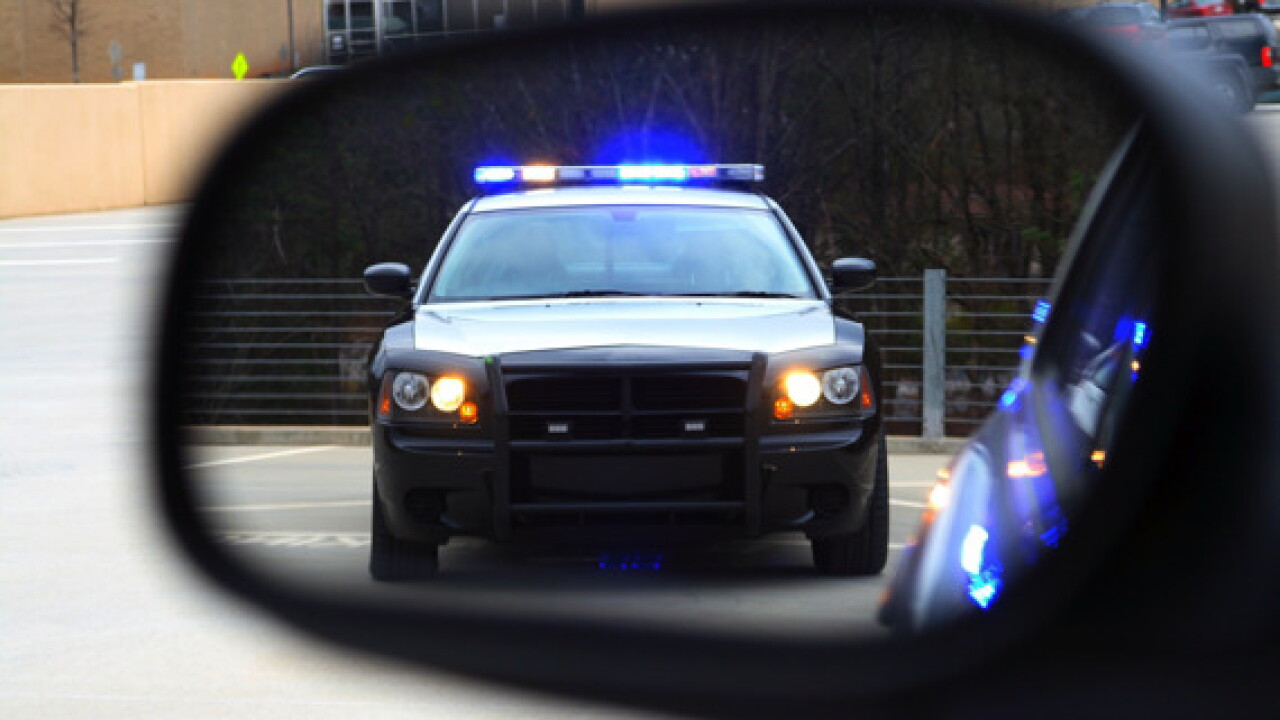 p17pbb03051jsu8nb156q1rfa1u7d5.jpg