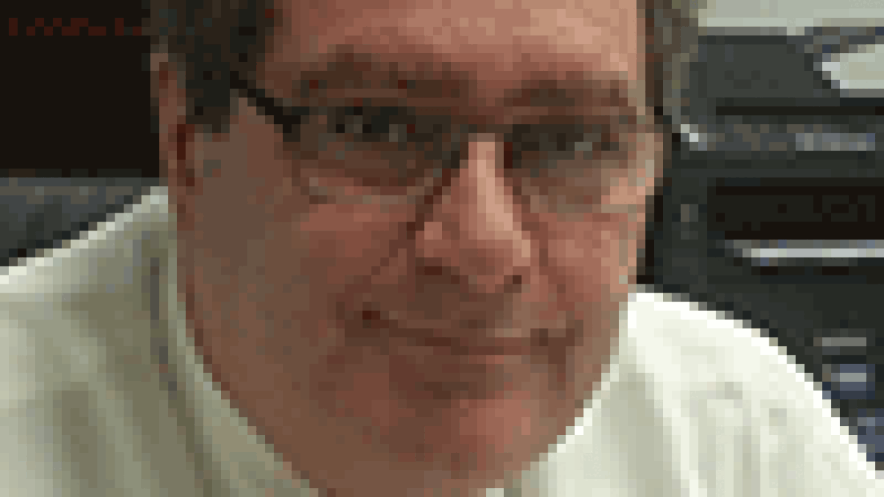 eliot-lebenhart.gif