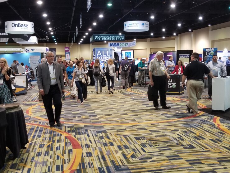 DI-IASA2017show_06062017