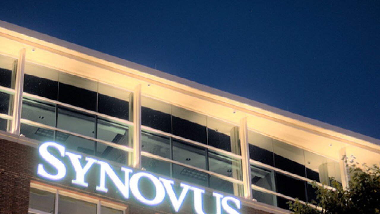 synovus-sign
