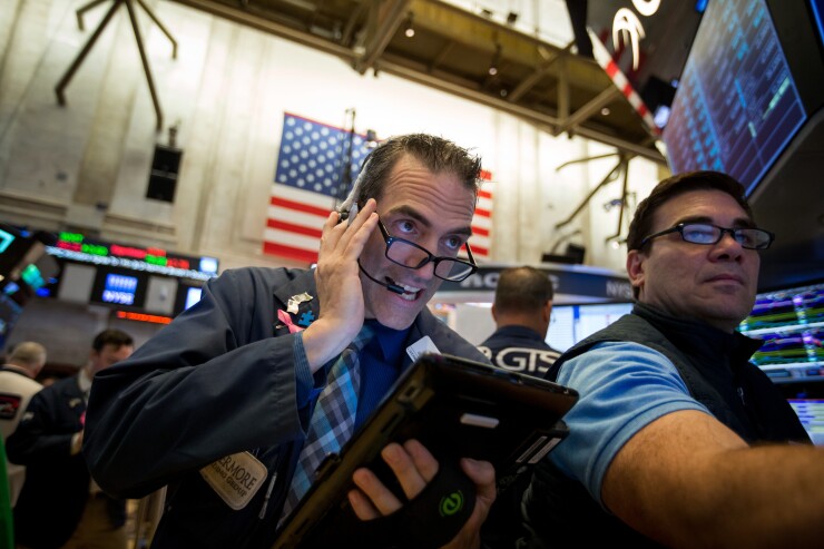 bear-market-nyse-trader-bloomberg