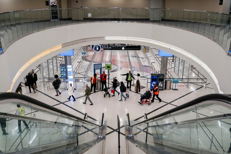 Hartsfield-Jackson Atlanta International Airport interior