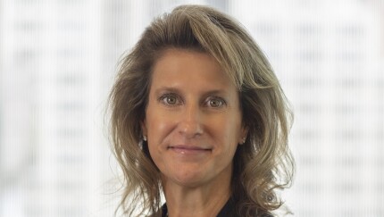 wibwatch21-jennifer-strybel-cardshowcrop