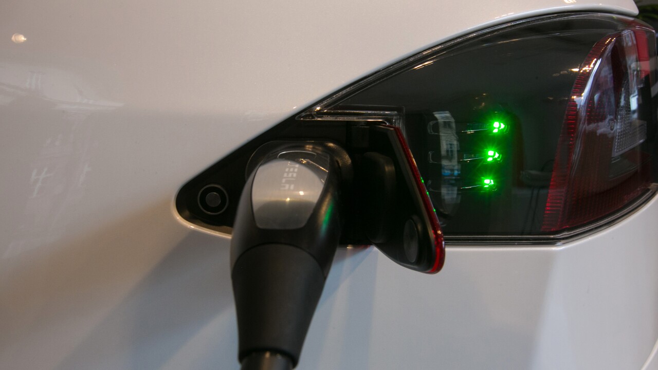 Charging an electric car