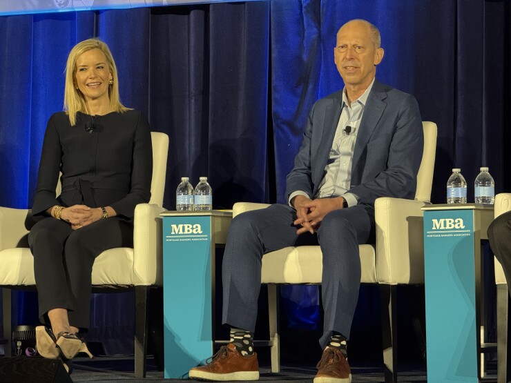 PIMCO Libby Cantrill Moody's Warren Kornfeld