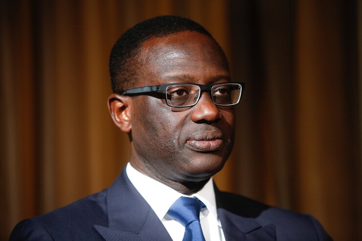 Credit Suisse CEO Asks for Pay Cut, Ends Up with $4.7M