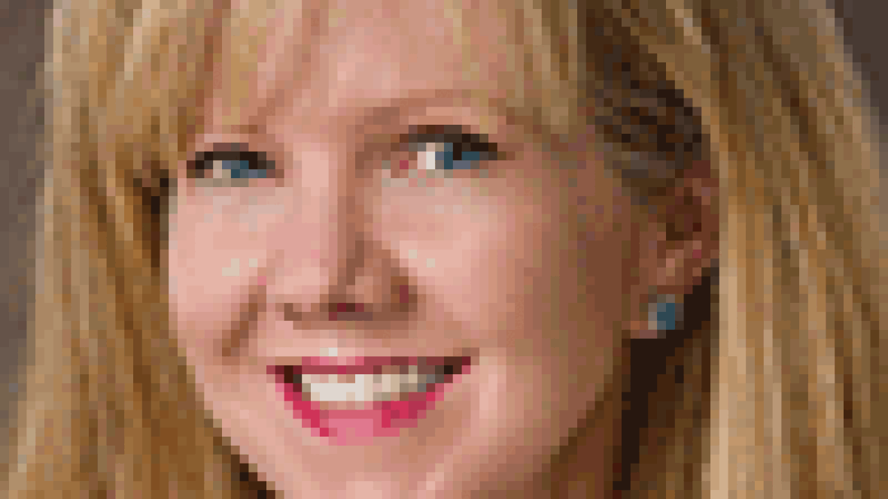 kelly-rigas-5.gif