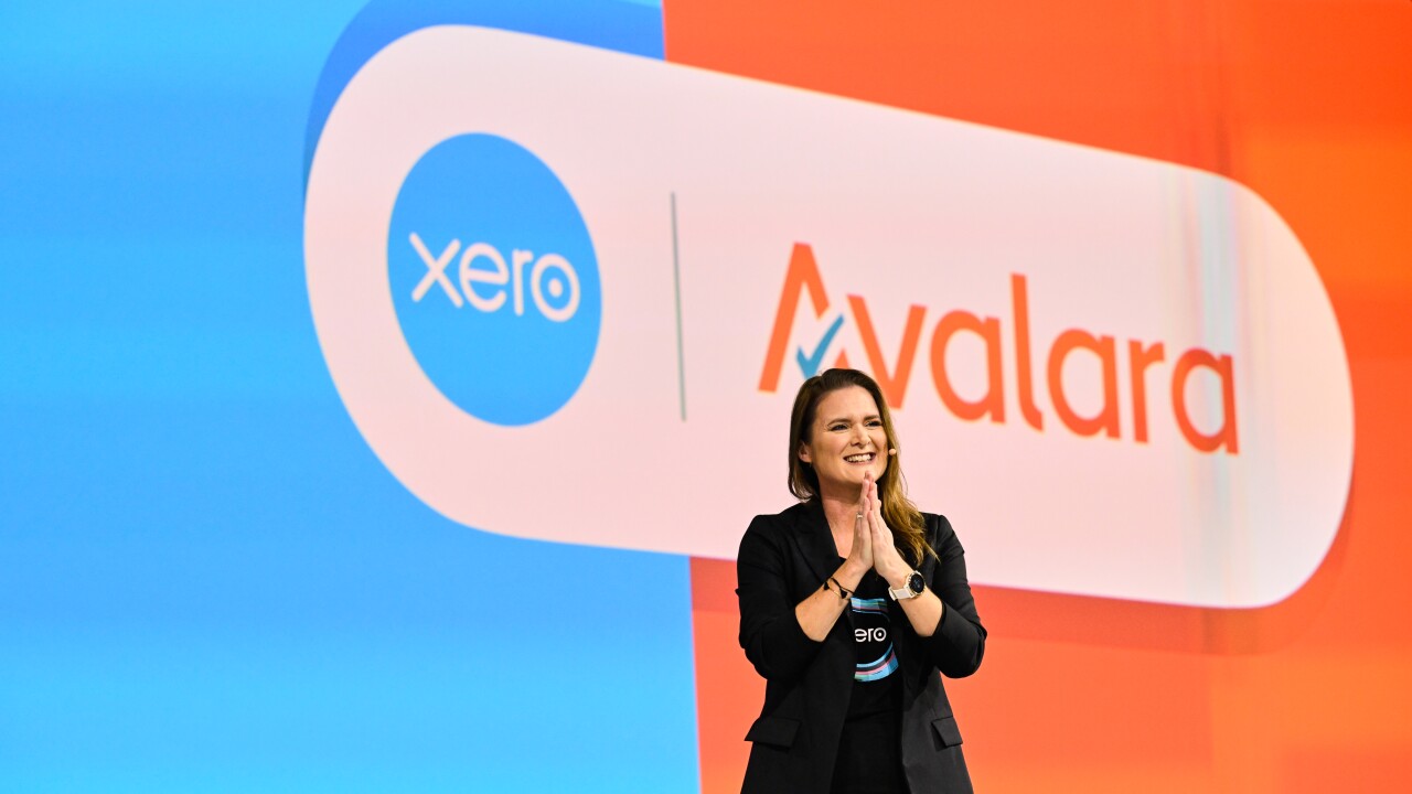 Anna Curzon during a keynote presentation at the 2022 Xerocon