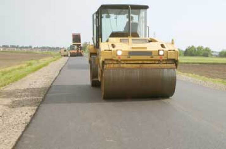 asphalt-fotolia.jpg