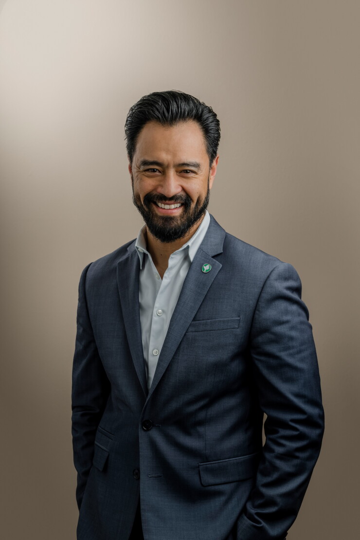 Gino Cayanan.jpg