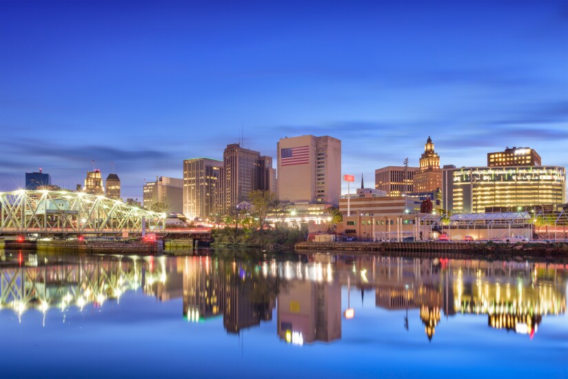 NMN020618-newark.jpg