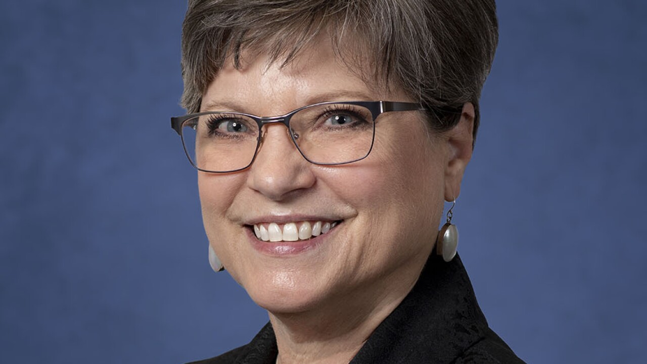 Dawn Harris, Campus FCU