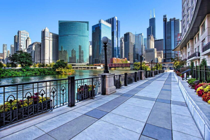 Downtown Chicago Riverwalk